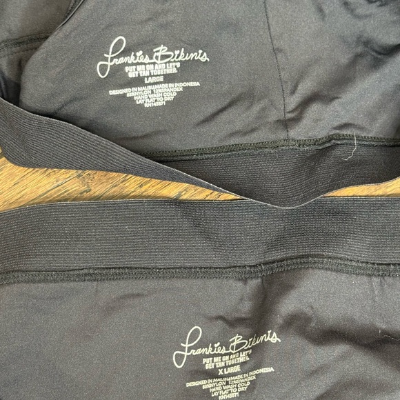 Frankie's Bikinis Black Ribbed Bikini Set Connor Top L Sara Bottom XL - Picture 2 of 7